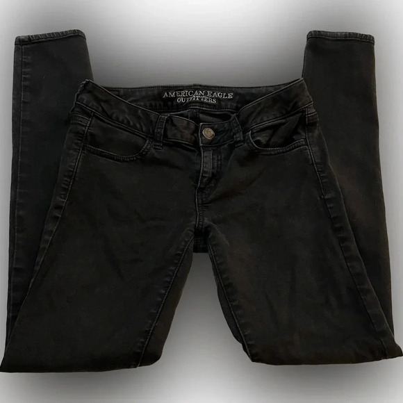 American Eagle Jegging Jeans - Picture 2 of 5